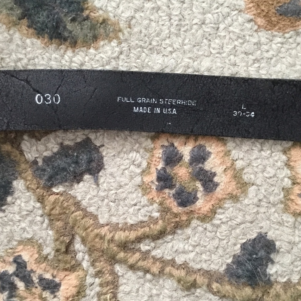 Classic Black Leather Belt - Picture 5 of 5